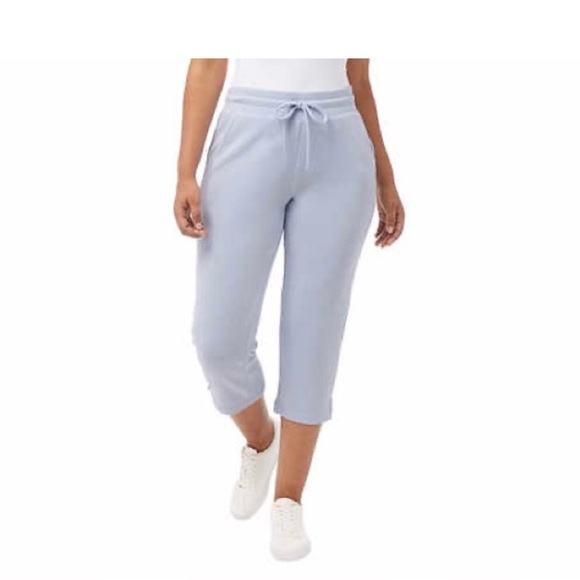 32 Degrees Ladies' Pull On Capri - Picture 1 of 3